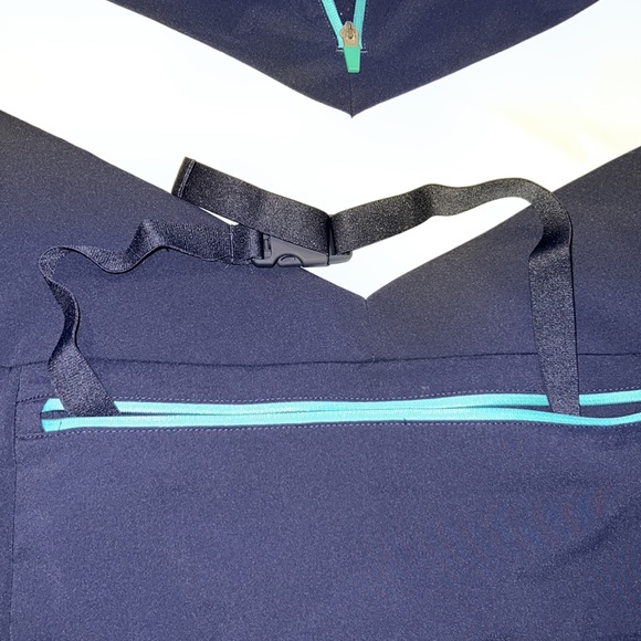 Navy blue/teal/white Puma DryCell pull over - Picture 3 of 3